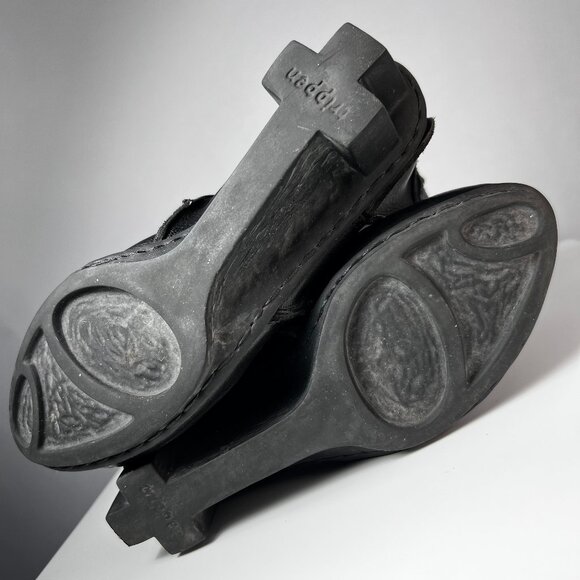 TRIPPEN Lace Up Ankle Black Distressed Leather Boots 39EU- 8.5US - Picture 2 of 9